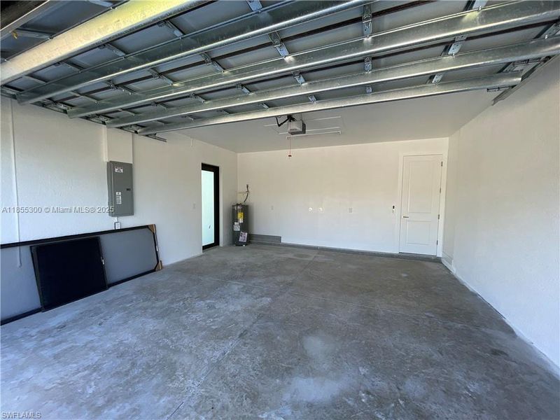 Spacious, unfurnished interior of a new home in , Lehigh Acres (Image 13). Spacious, unfurnished interior of a new home in , Lehigh Acres (Image 13).