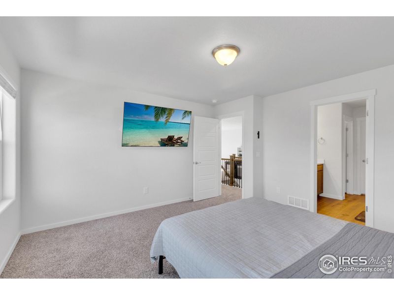 Image 40 of a home in .