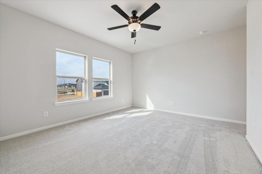 Spacious, unfurnished interior of a new home in Elyson, Katy (Image 29).