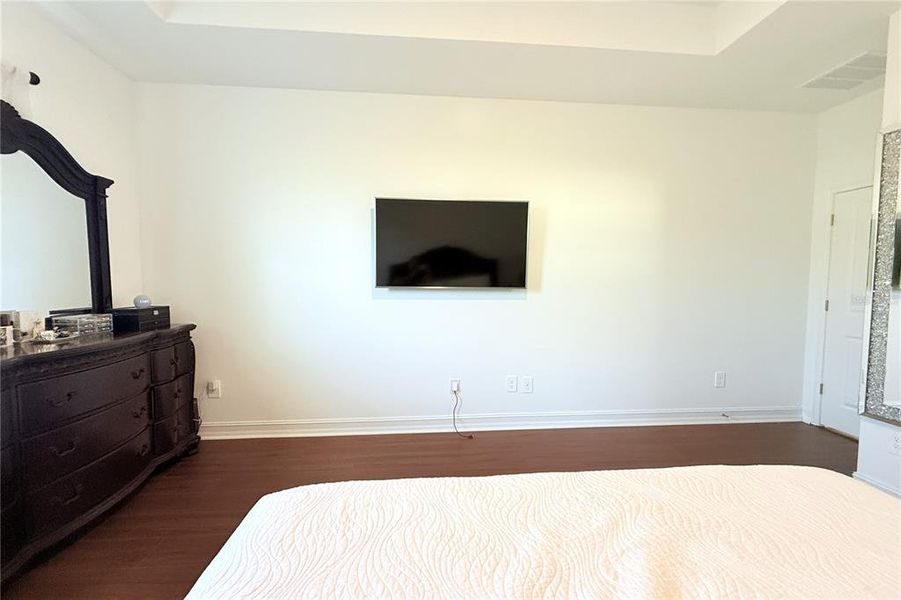 Furnished interior view inside a new home in , Lutz (Image 28).