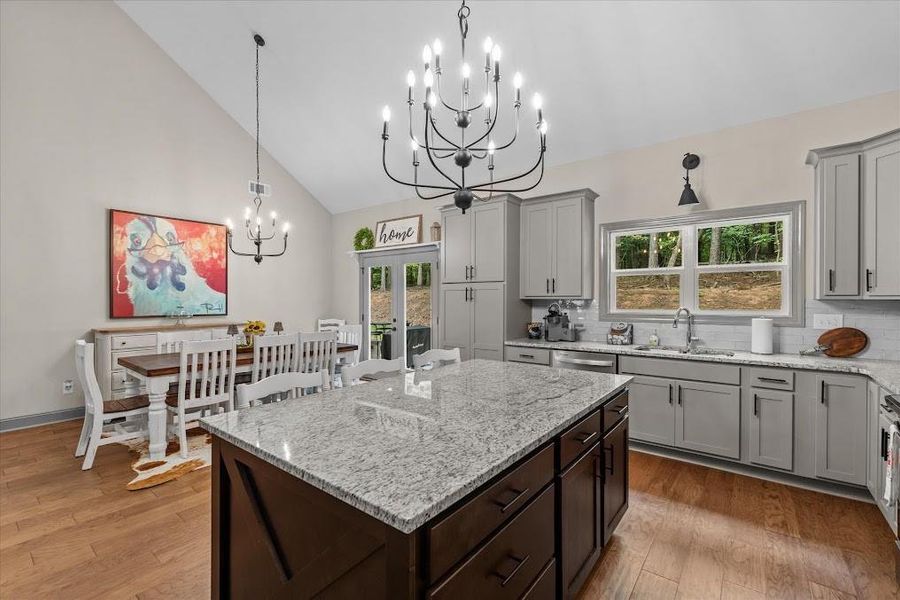 Furnished interior view inside a new home in , Villa Rica (Image 37).