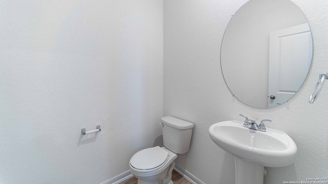 Image 17 of a home in Hunter's Ranch.