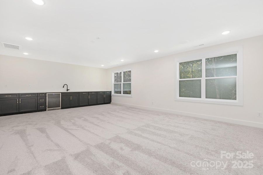 Image 25 of a home in . Image 25 of a home in .