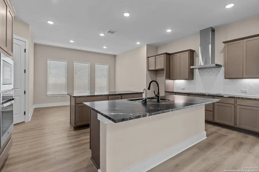Furnished interior view inside a new home in Potranco Oaks, Castroville (Image 6). Furnished interior view inside a new home in Potranco Oaks, Castroville (Image 6).