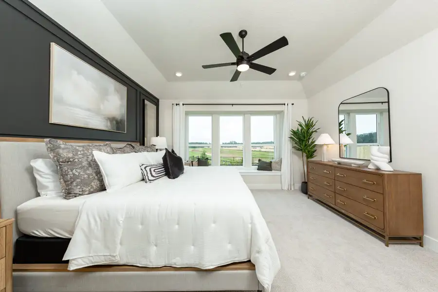 Representative furnished interior of a home built from the Abilene by Beazer Homes in Copia Pines, Montgomery (Image 10).
