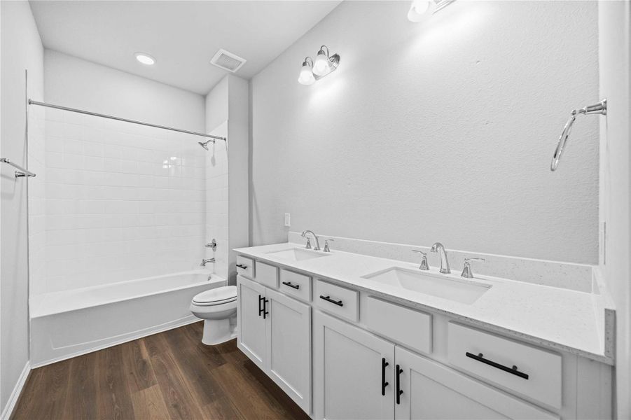 Furnished interior view inside a new home in , Houston (Image 3). Furnished interior view inside a new home in , Houston (Image 3).