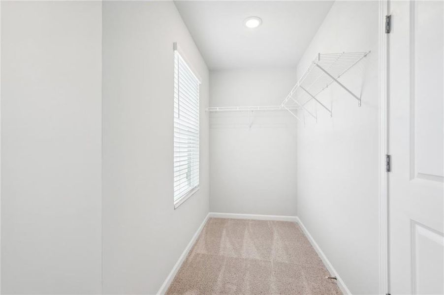 Spacious, unfurnished interior of a new home in Fairview Lake, Conyers (Image 38). Spacious, unfurnished interior of a new home in Fairview Lake, Conyers (Image 38).