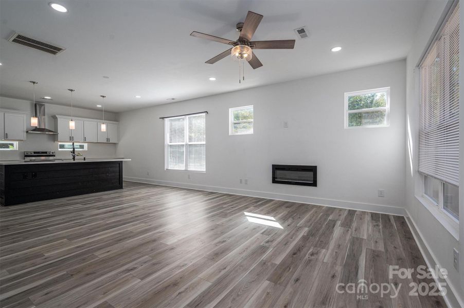 Spacious, unfurnished interior of a new home in , Shelby (Image 15).