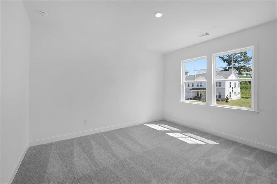 Spacious, unfurnished interior of a new home in Stratford Hills, Ball Ground (Image 29).