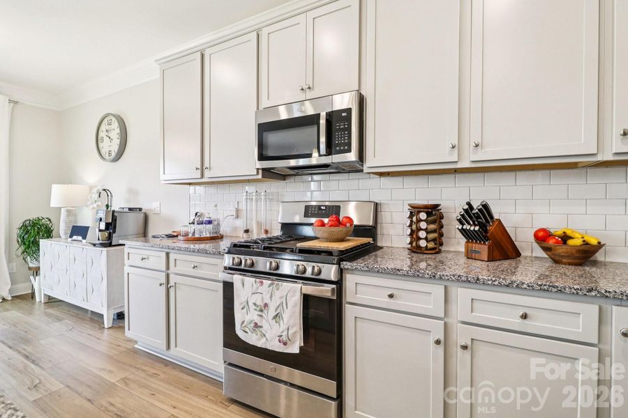 Furnished interior view inside a new home in Hadleigh Park, Lexington (Image 14).