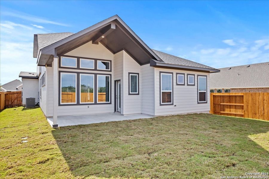 Exterior details and patio area of a home in Stream Waters, Seguin (Image 4). Exterior details and patio area of a home in Stream Waters, Seguin (Image 4).