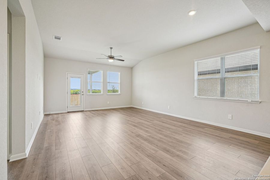 Spacious, unfurnished interior of a new home in Sagebrooke - Premier Series, San Antonio (Image 37). Spacious, unfurnished interior of a new home in Sagebrooke - Premier Series, San Antonio (Image 37).