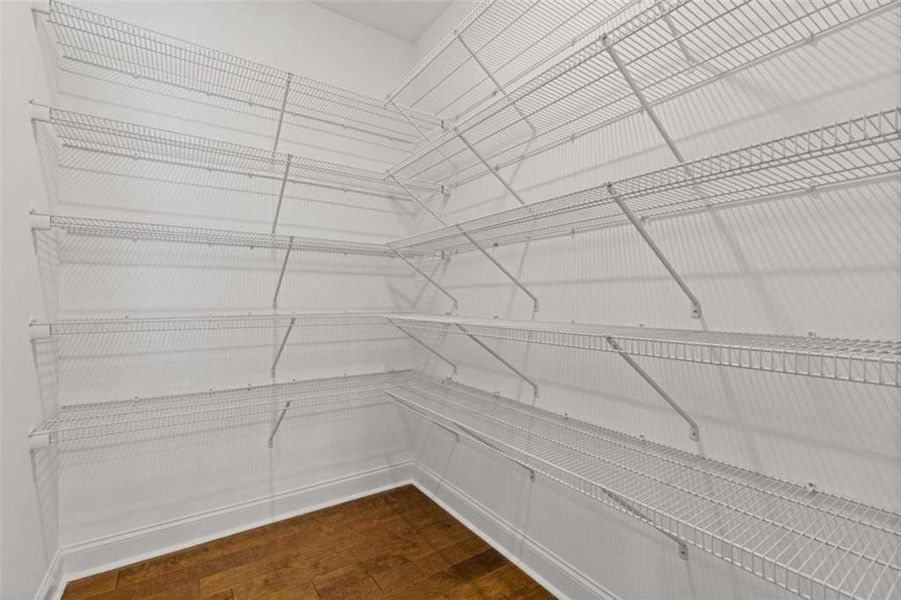 Spacious, unfurnished interior of a new home in , Athens (Image 33).