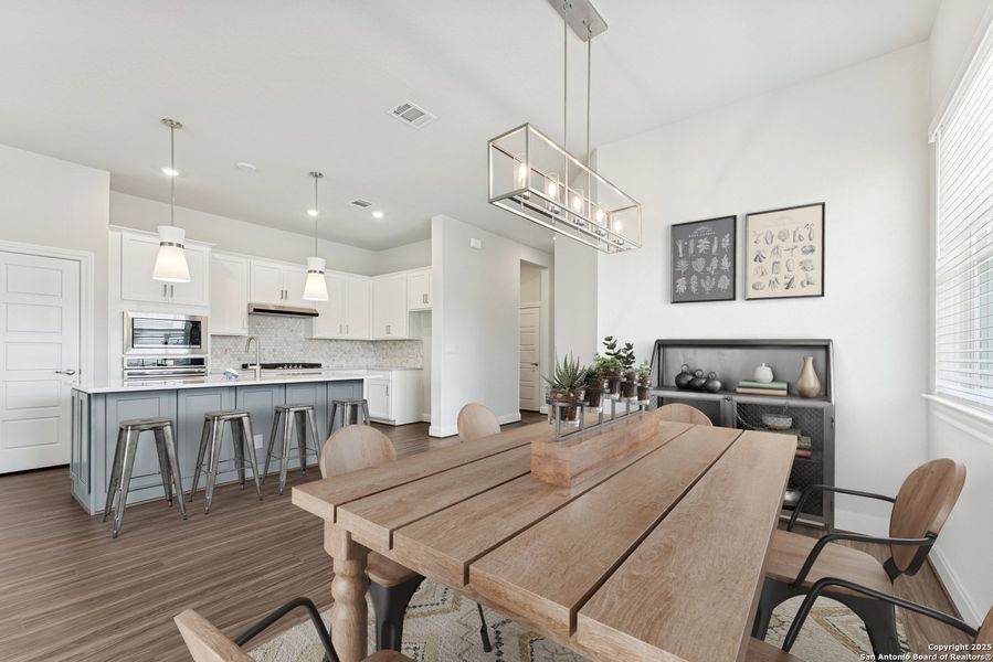 Furnished interior view inside a new home in The Crossvine 45’, Schertz (Image 11).