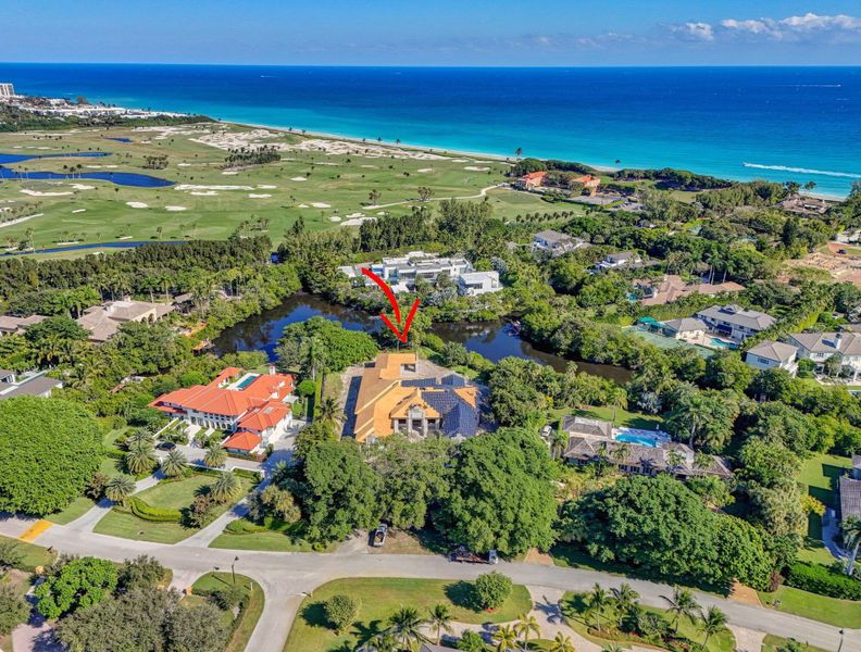 Image 10 of a home in .