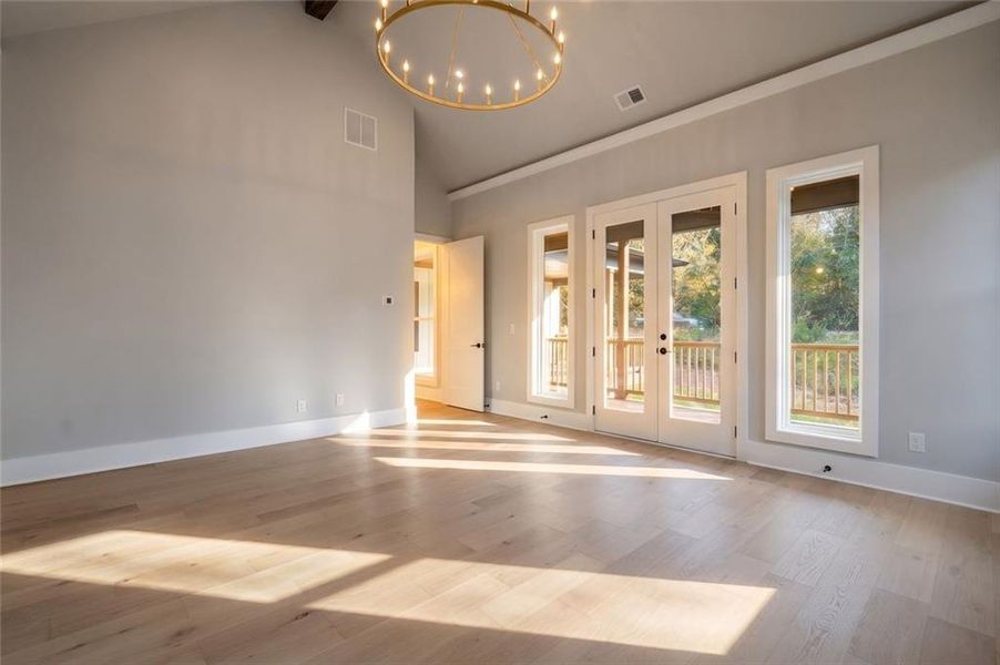 Spacious, unfurnished interior of a new home in , Gainesville (Image 43). Spacious, unfurnished interior of a new home in , Gainesville (Image 43).