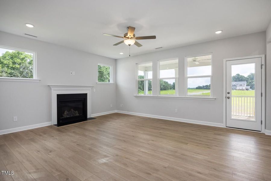 Spacious, unfurnished interior of a new home in Tobacco Road, Angier (Image 14).