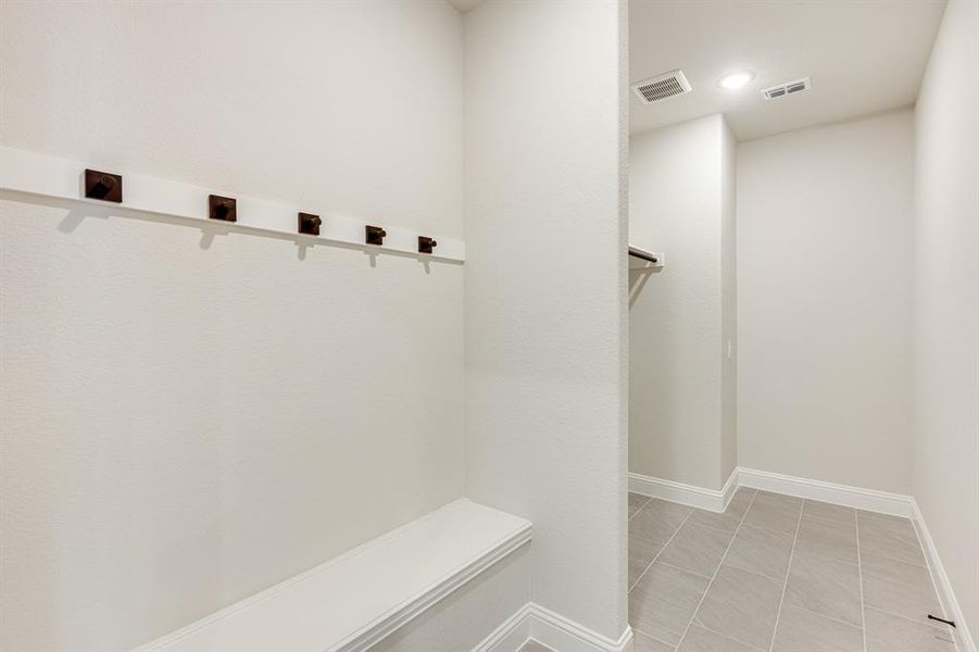 Image 37 of a home in Mockingbird Hills 60-65.