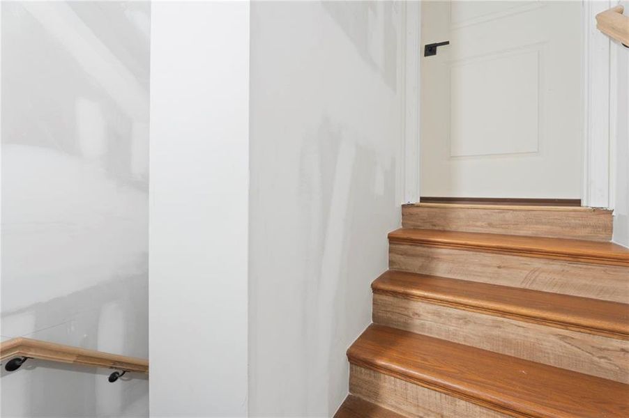 Image 52 of a home in .