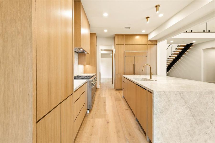 Furnished interior view inside a new home in , Dallas (Image 14).