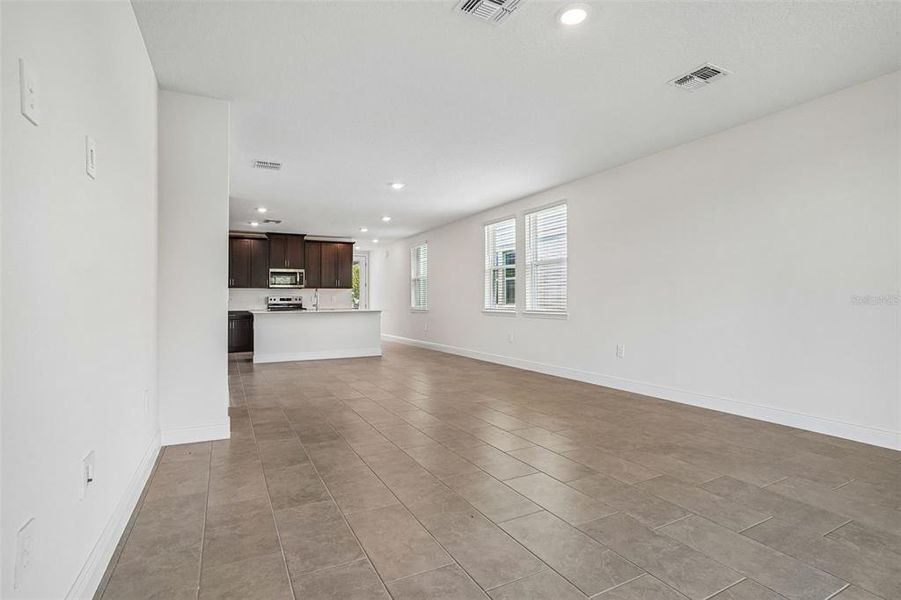 Spacious, unfurnished interior of a new home in The Reserve at Hammock Oaks - Classic Series, Lady Lake (Image 24). Spacious, unfurnished interior of a new home in The Reserve at Hammock Oaks - Classic Series, Lady Lake (Image 24).