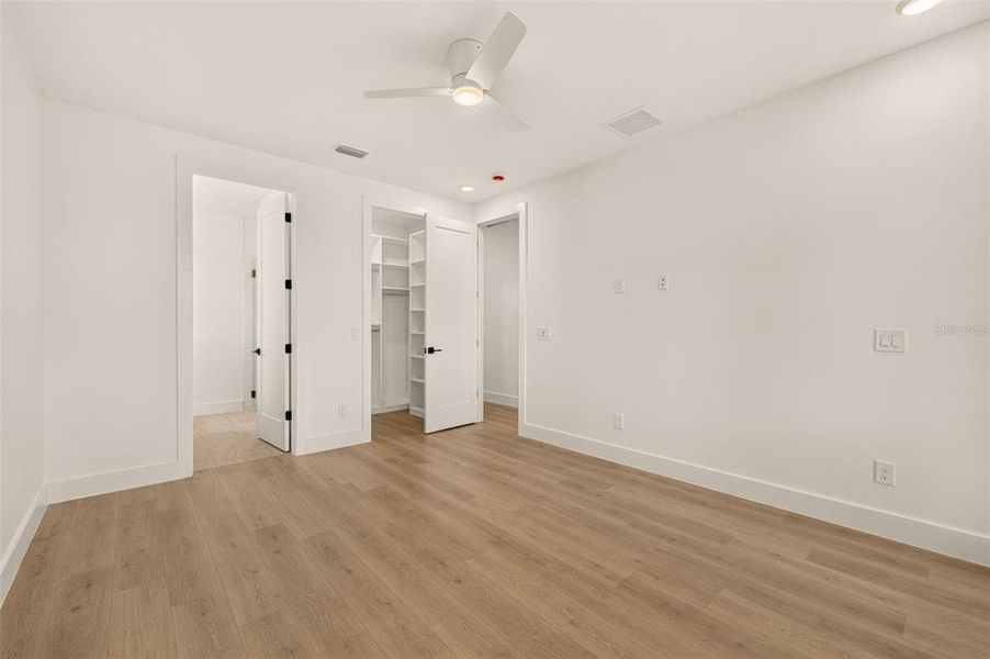 Spacious, unfurnished interior of a new home in , Orlando (Image 21). Spacious, unfurnished interior of a new home in , Orlando (Image 21).
