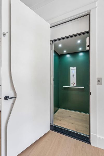 Spacious, unfurnished interior of a new home in , Johns Island (Image 25).