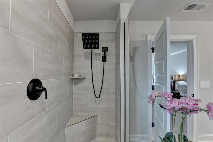 Close-up of interior finishes inside a home in , Braselton (Image 20). Close-up of interior finishes inside a home in , Braselton (Image 20).