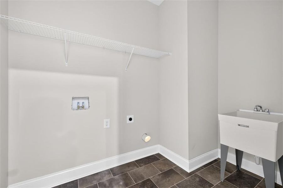 Spacious, unfurnished interior of a new home in , Buford (Image 39).