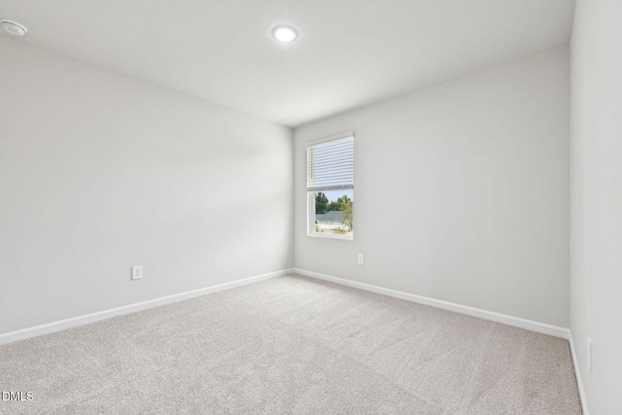 32-web-or-mls-Raleigh - River Glen - 306