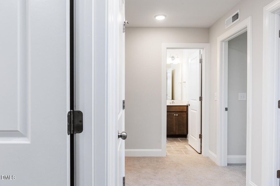 MAG SF-207-QMI-Voyageur (30) MAG SF-207-QMI-Voyageur (30)