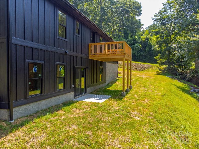Exterior details and patio area of a home in , Sylva (Image 28).