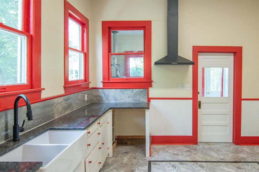 Image 21 of a home in .
