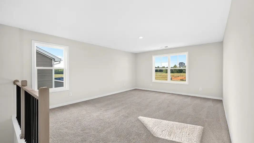 Spacious, unfurnished interior of a new home in Avalon of Gastonia, Gastonia (Image 20).