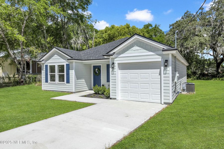 Front exterior of a new home in , Palatka, FL, highlighting curb appeal (Image 19). Front exterior of a new home in , Palatka, FL, highlighting curb appeal (Image 19).