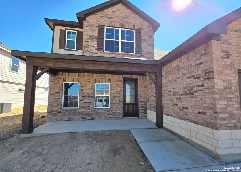 Exterior details and patio area of a home in , Schertz (Image 2).