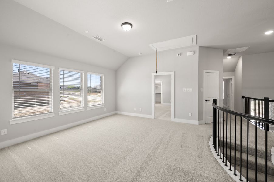 Spacious, unfurnished interior of a new home in Hidden Lakes Estates, DeSoto (Image 21). Spacious, unfurnished interior of a new home in Hidden Lakes Estates, DeSoto (Image 21).
