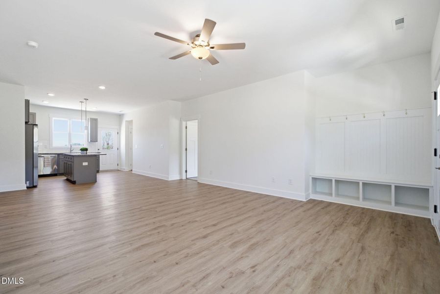 15-web-or-mls-dsc07853