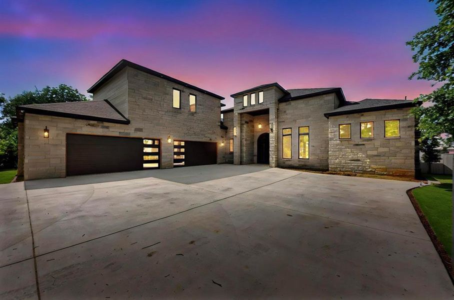 Front exterior of a new home in , Kemp, TX, highlighting curb appeal (Image 23). Front exterior of a new home in , Kemp, TX, highlighting curb appeal (Image 23).