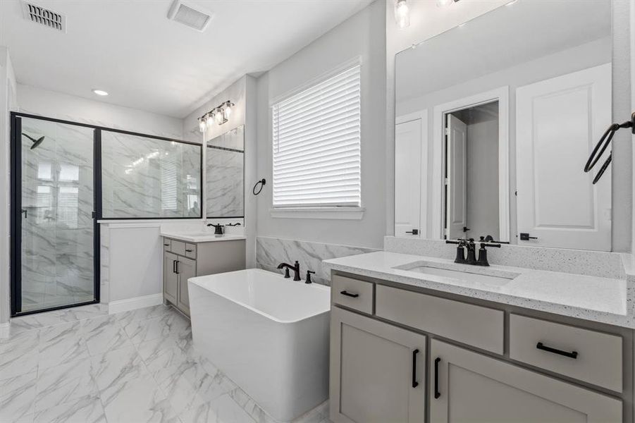 Furnished interior view inside a new home in Lexington Frisco, Frisco (Image 16).