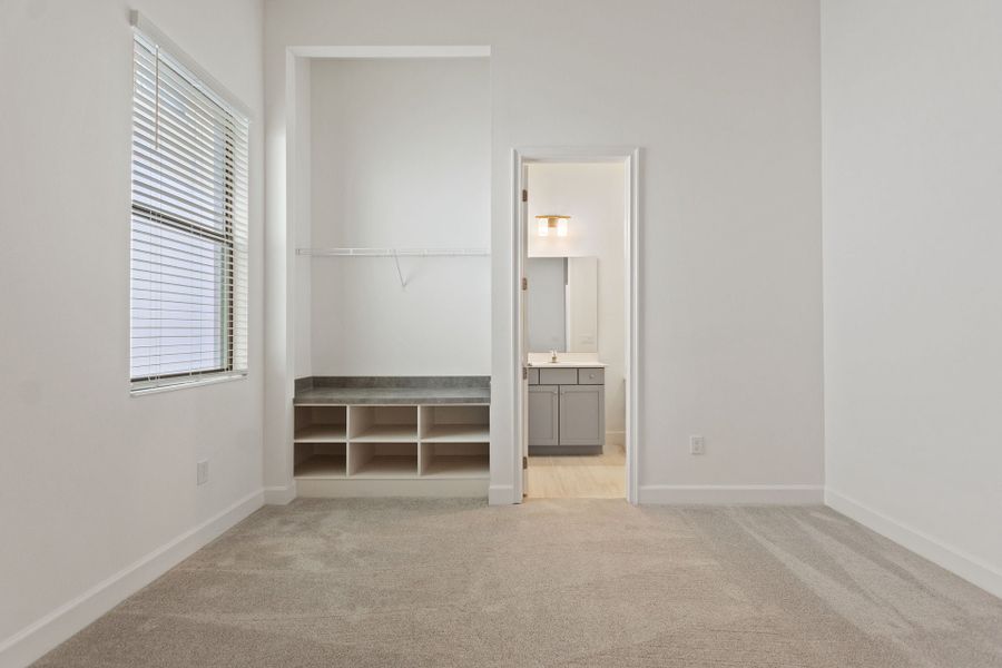 Representative unfurnished interior of a home built from the Oceanside by Park Square Residential in Paradiso Grande, Orlando (Image 19).