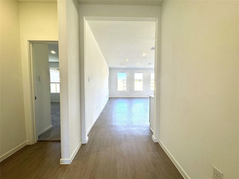 Spacious, unfurnished interior of a new home in Anniston, Katy (Image 30). Spacious, unfurnished interior of a new home in Anniston, Katy (Image 30).