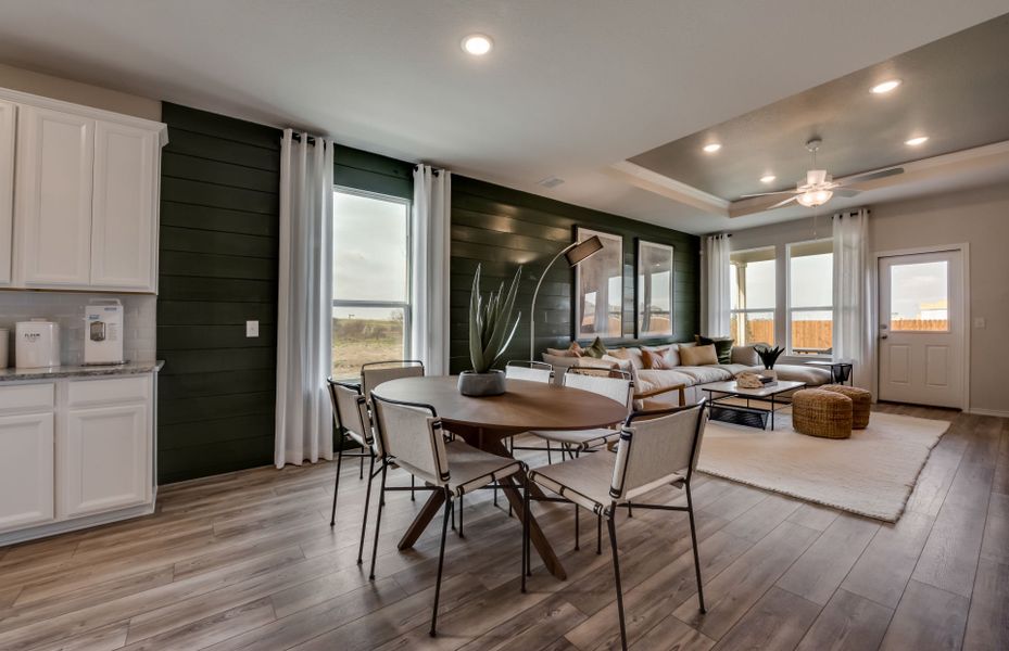 Representative furnished interior of a home built from the Eastgate by Centex in Cottonwood Creek, Howe (Image 6).