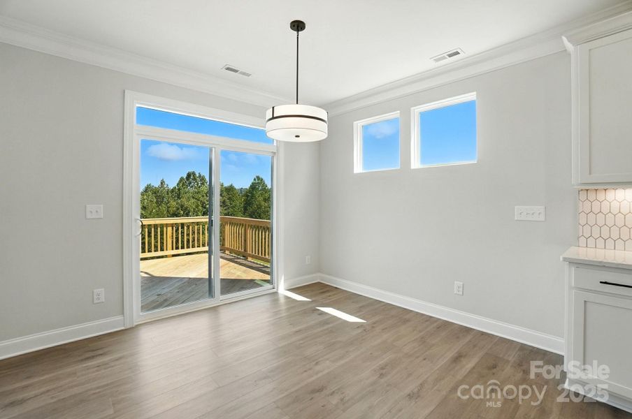 Spacious, unfurnished interior of a new home in Summerlin, Mooresville (Image 27).