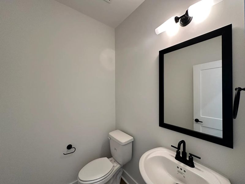 The Ballar B Bathroom