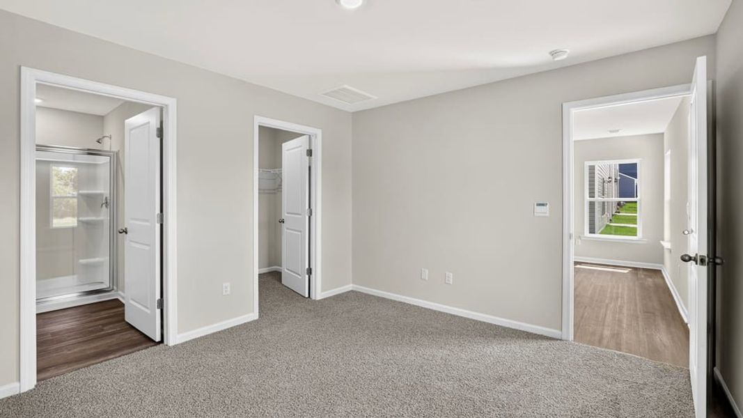 Spacious, unfurnished interior of a new home in Harper Ridge, Roebuck (Image 30). Spacious, unfurnished interior of a new home in Harper Ridge, Roebuck (Image 30).