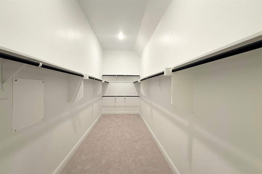 Spacious, unfurnished interior of a new home in Legacy Estates, Mansfield (Image 20).
