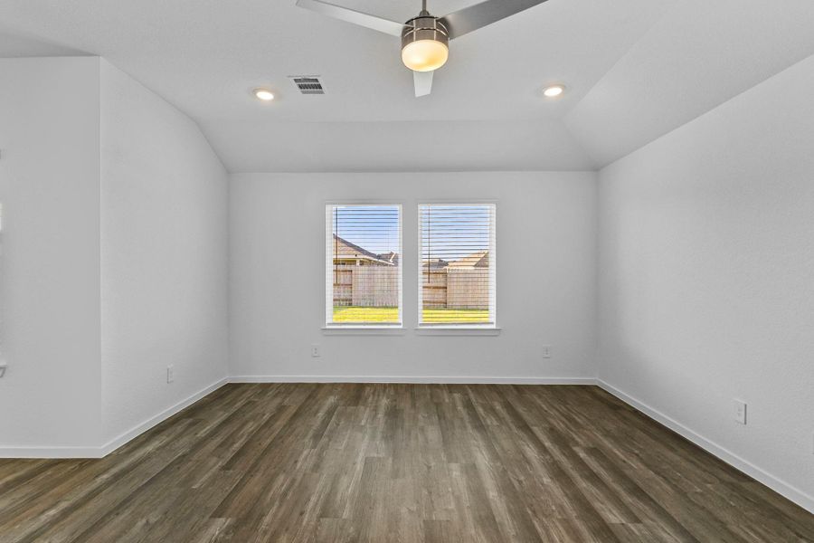 Spacious, unfurnished interior of a new home in River Ranch Trails, Dayton (Image 17). Spacious, unfurnished interior of a new home in River Ranch Trails, Dayton (Image 17).