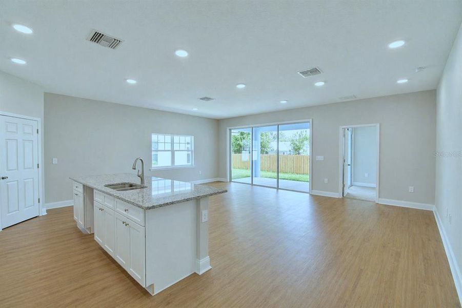 Spacious, unfurnished interior of a new home in , Winter Haven (Image 32).