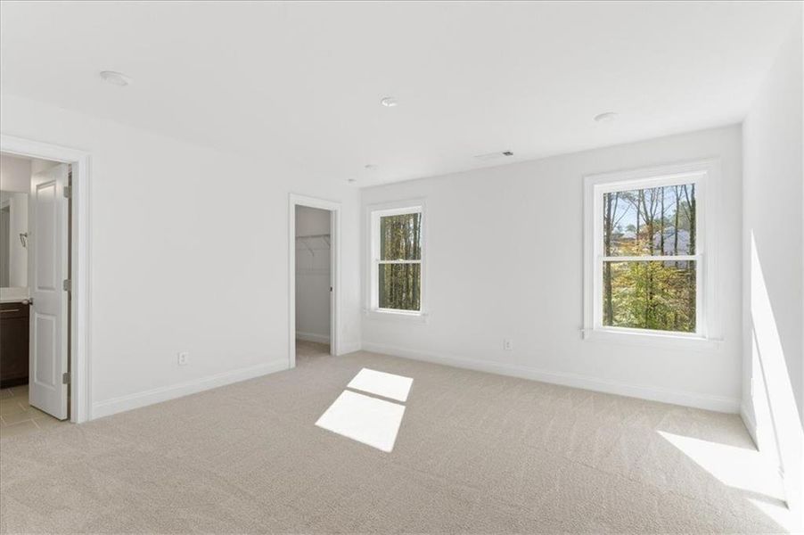 Spacious, unfurnished interior of a new home in Ford Landing, Acworth (Image 20).